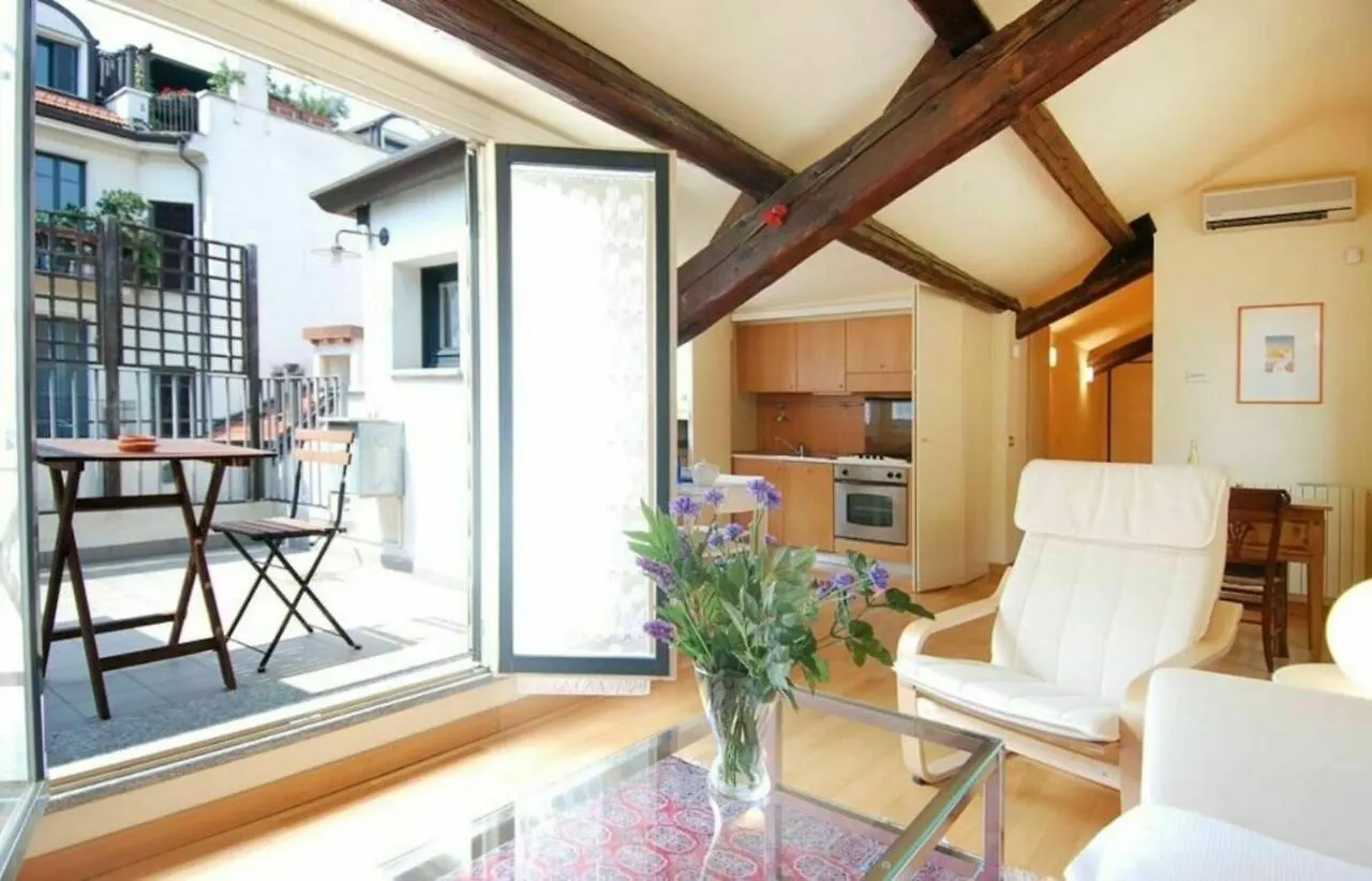 Disciplini By Halldis Milan
